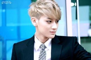 黄子韬美国爆料了吗视频,揭秘娱乐圈不为人知的一面  第1张